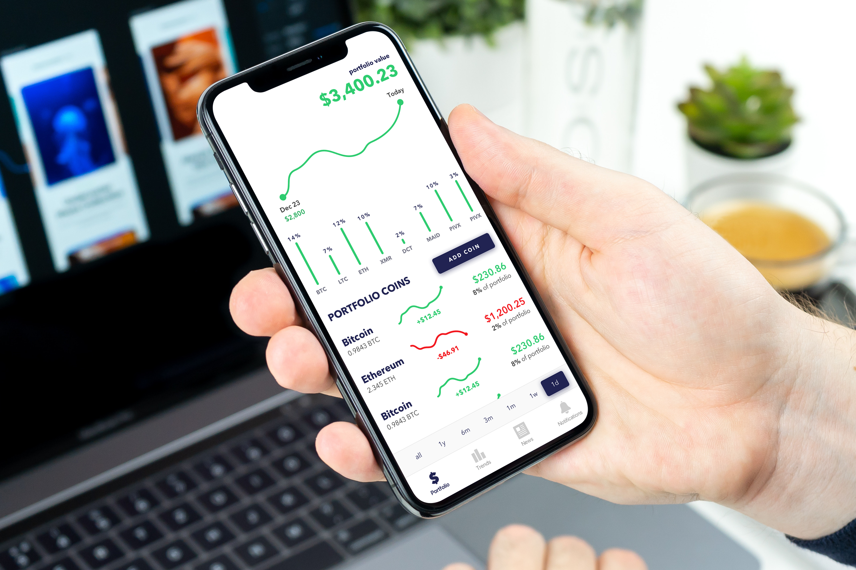 Mockup hand portfolio cointinuum